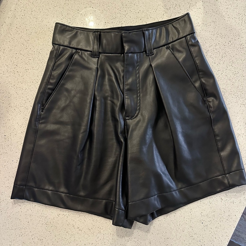 Abercrombie & Fitch Black High Waist Leather Shorts
